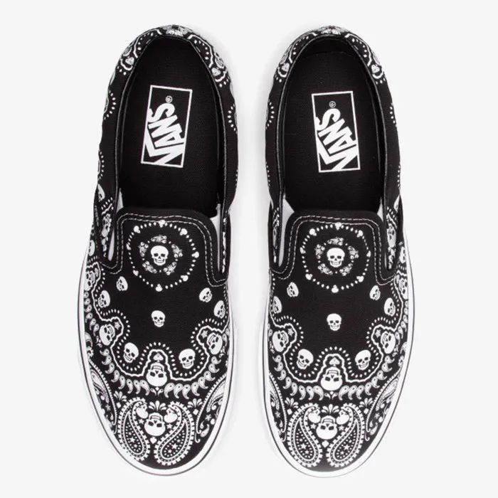 VANS UA CLASSIC SLIP-ON BANDANA BLACK 
