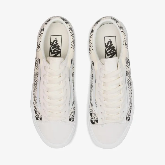 VANS UA STYLE 36 BANDANA CLASS 